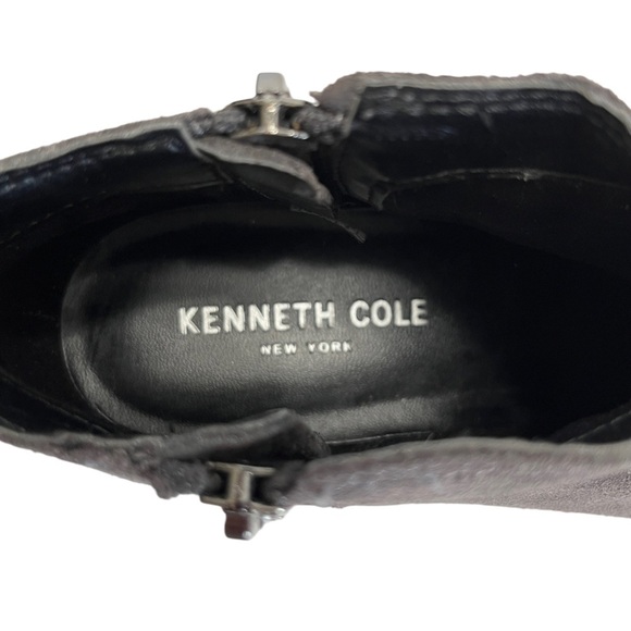 Kenneth Cole New York Dara Grey Geniune Suede Ankle Booties NWOT Size 7 - Picture 13 of 15